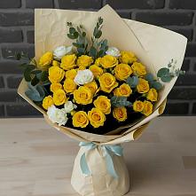 Букет цветов из:  Розы в Нефтегорске Краснодарского края