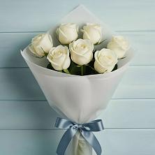 Букет 7 Белых роз Эдлесс Лав в Нефтегорске Краснодарского края