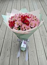 Букет цветов из:  Альстромерии в Нефтегорске Краснодарского края