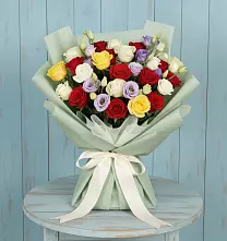 Букет цветов из:  Розы в Нефтегорске Краснодарского края