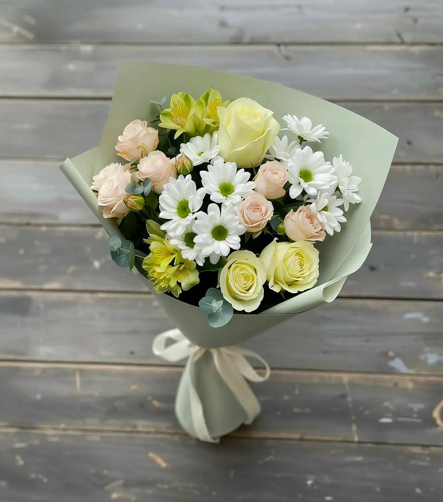 Букет цветов из: Альстромерии, Розы и Хризантемы в Нефтегорске Краснодарского края