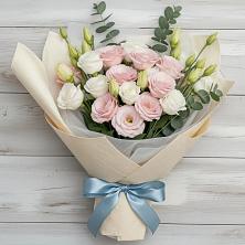 Букет цветов из:  Лизиантусы в Нефтегорске Краснодарского края