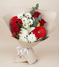 Букет цветов из:  Розы, Хризантемы, Герберы и Лилии в Нефтегорске Краснодарского края