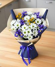 Букет цветов из:  Розы, Ирисы и Хризантемы в Нефтегорске Краснодарского края