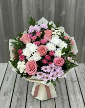 Букет цветов из:  Альстромерии, Гвоздики, Розы и Хризантемы #REPLACE_PRED# Нефтегорске Краснодарского края