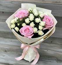 Букет цветов из:  Розы в Нефтегорске Краснодарского края