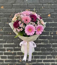 Букет цветов из:  Герберы и Хризантемы #REPLACE_PRED# Нефтегорске Краснодарского края