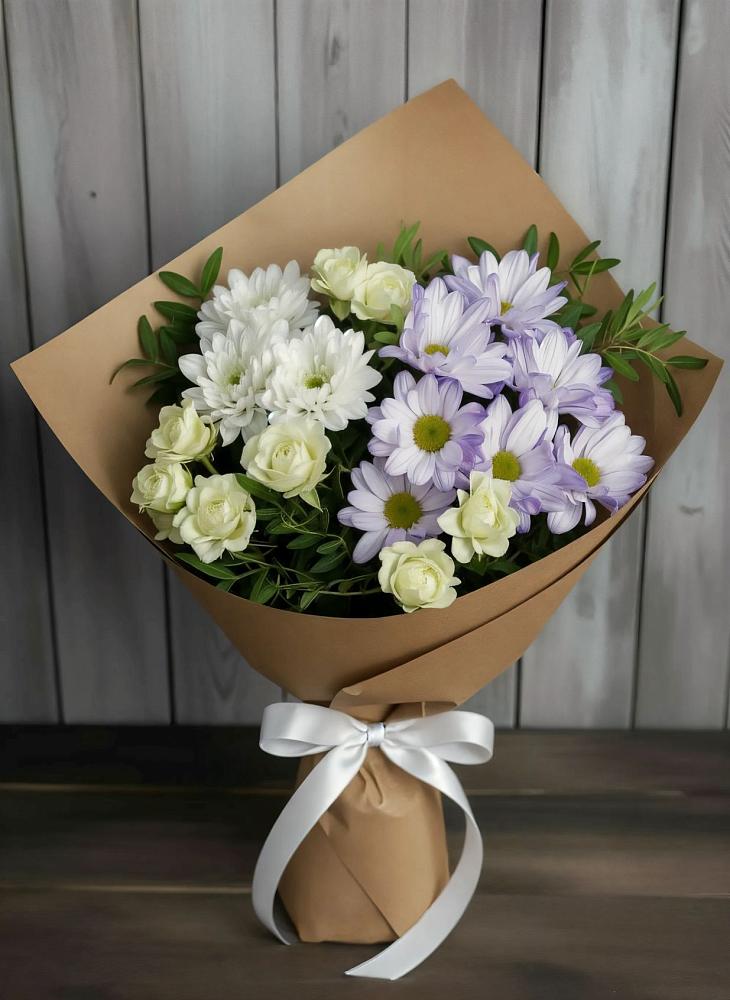 Букет цветов из: Хризантемы и Розы в Нефтегорске Краснодарского края